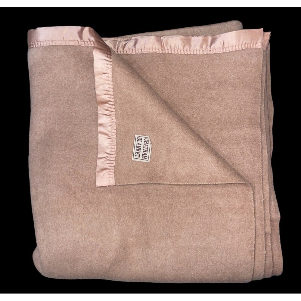 Vintage Blanket Dusty Rose Pink Satin Trim Chatham Acrylic 79 X 73.5 In